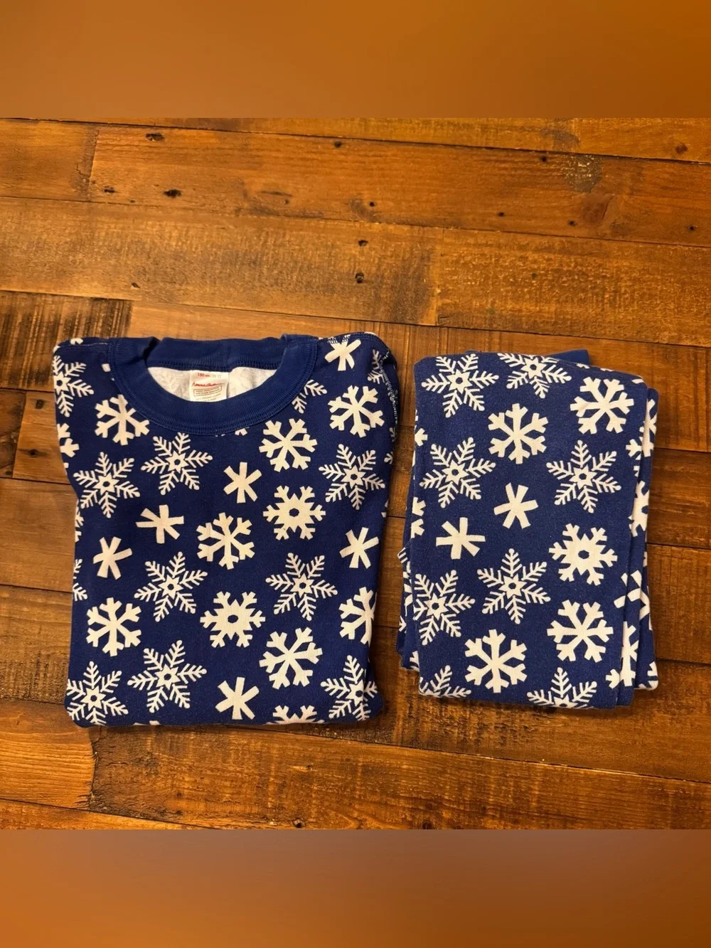 HANNA ANDERSSON Snowflake Holiday PJ Set
